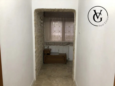 Apartament 4 camere | Curte privata | Loc parcare – foto 2