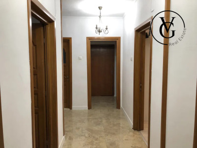 Apartament 4 camere | Curte privata | Loc parcare – foto 4
