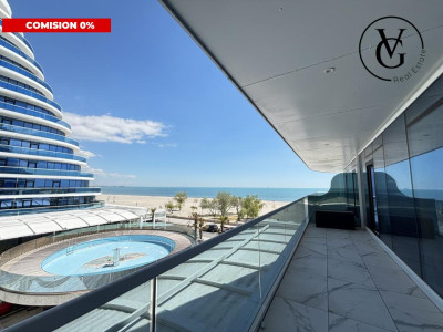 Apartament lux 2 camere – vedere frontala la mare | White Titanic | Mamaia Nord