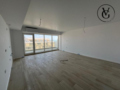 Studio | Aqua Cullinan | Mamaia Nord – vedere laterala catre mare – foto 4