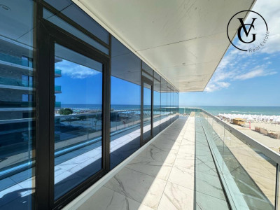 Apartament 3 camere – vedere frontala la mare | White Titanic | Mamaia Nord